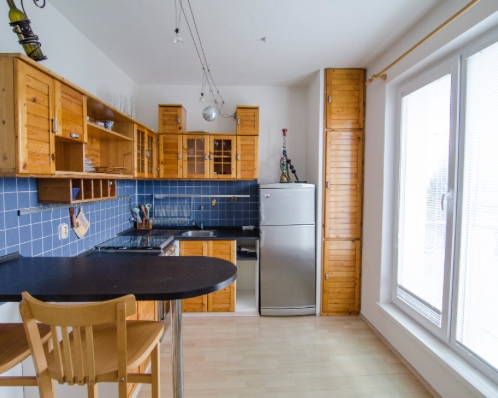 Predaj   1-izb   bytu   Hliny    IV